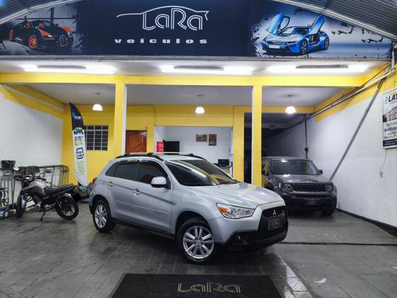 MITSUBISHI ASX 2.0 4X2 16V GASOLINA 4P AUTOMÁTICO MITSUBISHI ASX 2.0 4X2 16V GASOLINA 4P AUTOMÁTICO